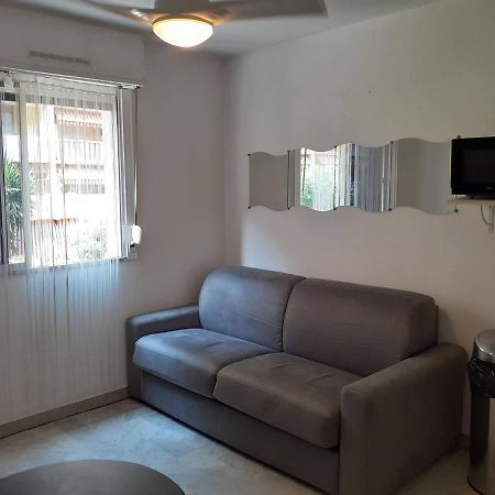 Studio Bord De Mer Nice Ouest Apartment Bagian luar foto